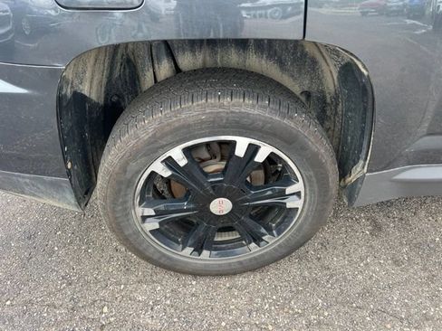Used 2017 GMC Terrain SLT w/ Driver Alert Package I AWD/4WD image 9