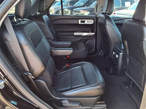 Used 2023 Ford Explorer Limited w/ Equipment Group 301A image 15
