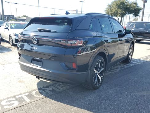 Used 2023 Volkswagen ID.4 Pro S image 8