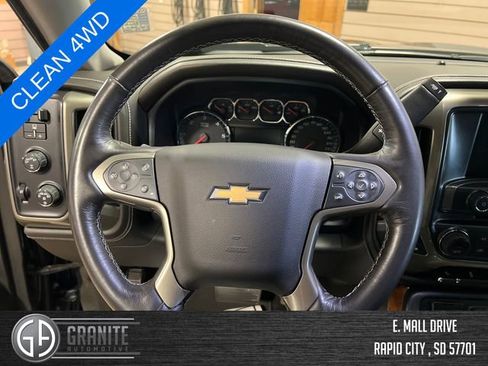 Used 2018 Chevrolet Silverado 1500 High Country image 16