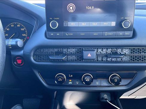 Used 2024 Honda HR-V LX image 30