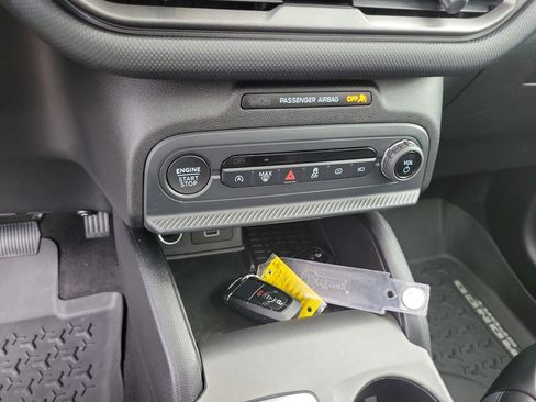 Used 2025 Ford Bronco Sport Big Bend w/ Convenience Package image 9