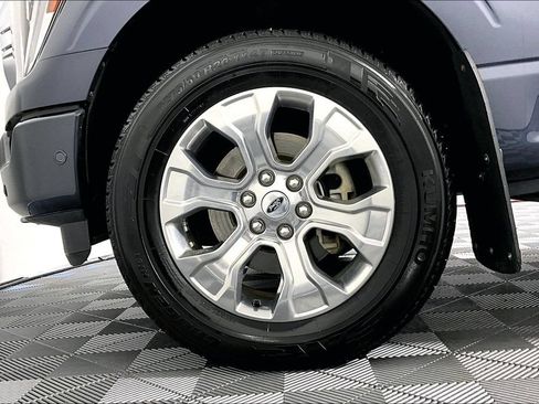 Used 2022 Ford F150 Platinum w/ Equipment Group 701A High AWD/4WD image 8
