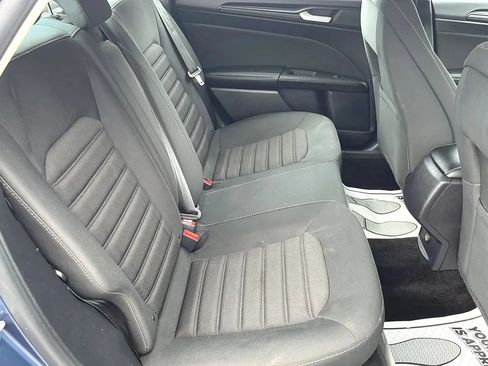 Used 2018 Ford Fusion S w/ Equipment Group 101A FWD image 17