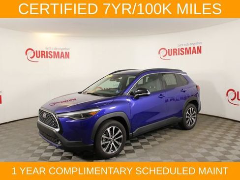 Used 2025 Toyota Corolla Cross XLE AWD/4WD image 3