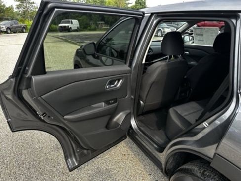 New 2026 Nissan Rogue SV w/ Cold Weather Package image 17
