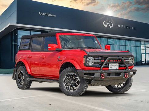 Used 2022 Ford Bronco Outer Banks image 1