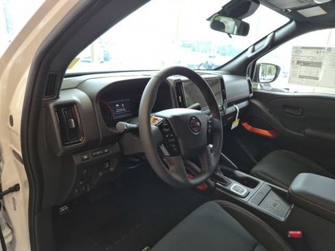 New 2026 Nissan Frontier PRO-4X w/ Pro-4x Convenience Package AWD/4WD image 14