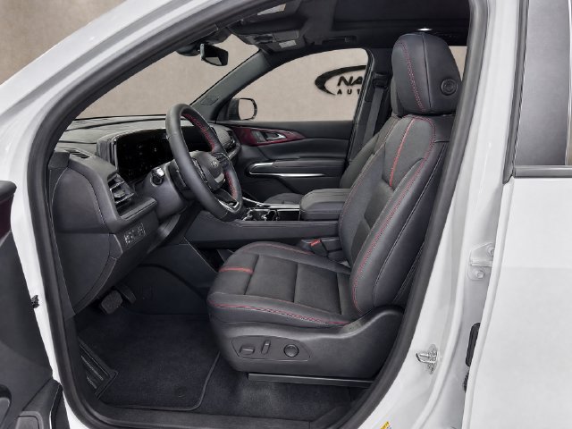 New 2027 Chevrolet Traverse RS w/ LPO, Floor Liner Package FWD image 12