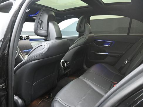 Used 2024 Mercedes-Benz C 300 4MATIC Sedan image 23