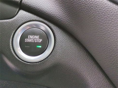 Certified 2023 Chevrolet Equinox LT image 17