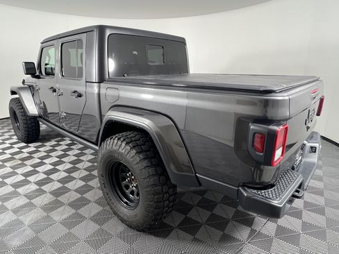 Used 2023 Jeep Gladiator Sport AWD/4WD image 10