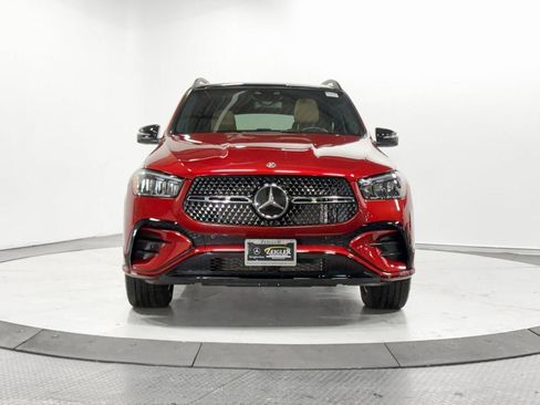 Certified 2024 Mercedes-Benz GLE 450 4MATIC image 2