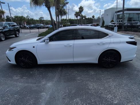 Used 2021 Lexus ES 350 F Sport w/ Accessory Package FWD image 7