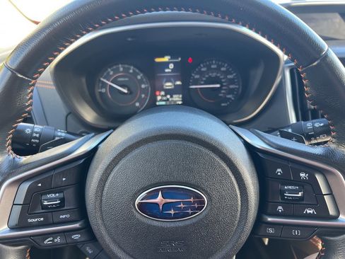 Used 2020 Subaru Crosstrek 2.0i Premium image 17