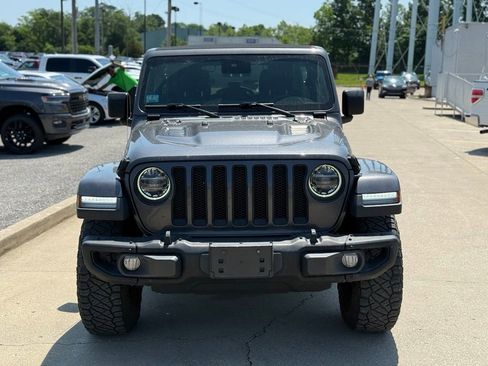 Used 2019 Jeep Wrangler Unlimited Sahara w/ Quick Order Package 24M Moab AWD/4WD image 3