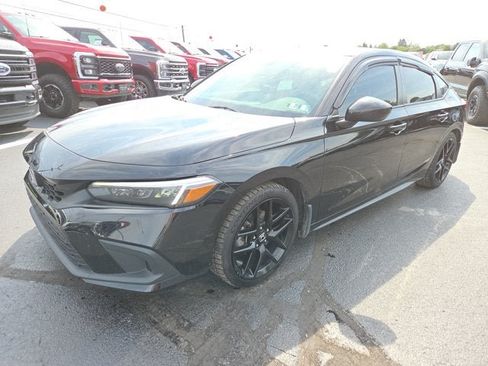 Used 2022 Honda Civic Sport image 2
