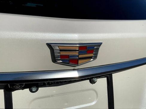 Used 2025 Cadillac XT5 Premium Luxury image 31