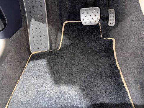 Used 2015 Bentley Flying Spur W12 image 55