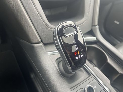 Certified 2022 Cadillac XT5 Premium Luxury w/ LPO, Floor Liner Package image 34