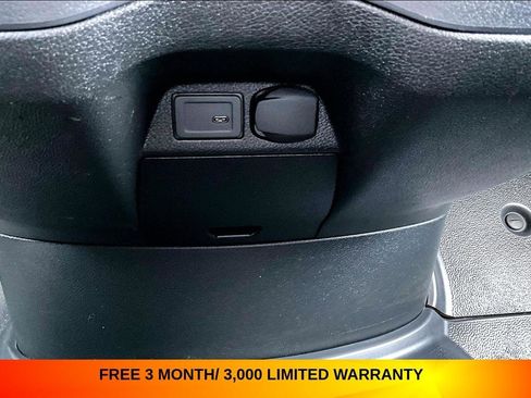 Used 2024 Mercedes-Benz Sprinter 2500 w/ Acoustic Package image 16