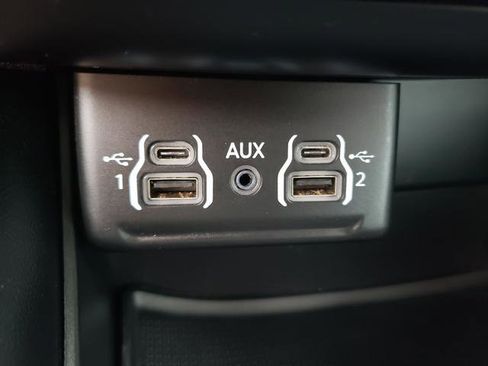 Used 2021 Dodge Durango SXT image 26