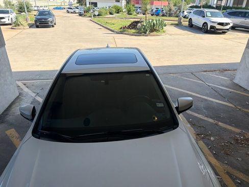Used 2015 Acura TLX V6 FWD image 4