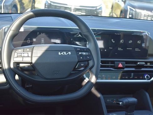 New 2026 Kia Sportage X-Line w/ X-Line Premium Package image 20