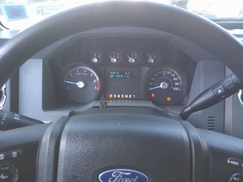 Used 2011 Ford F350 XLT w/ XLT Interior Pkg AWD/4WD image 11
