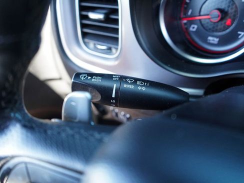 Used 2019 Dodge Charger Scat Pack RWD image 34