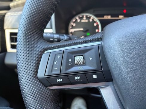 New 2026 Mitsubishi Outlander SE image 15