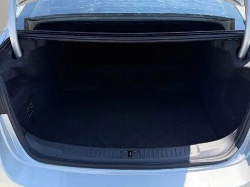 Used 2016 Chevrolet Malibu LTZ FWD image 19