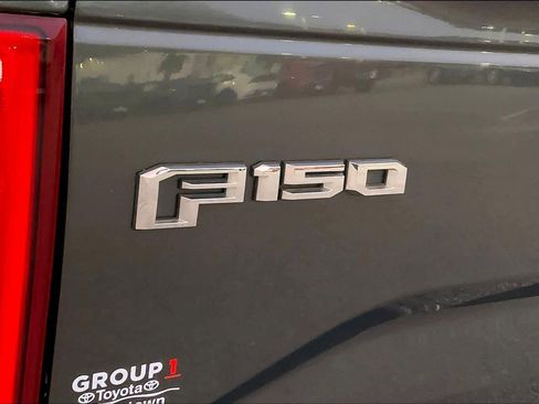 Used 2015 Ford F150 XLT w/ Equipment Group 302A Luxury AWD/4WD image 9