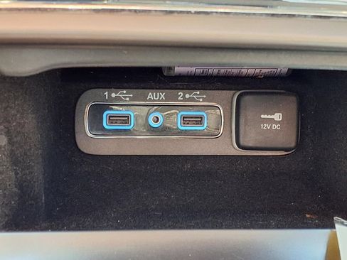 Used 2020 Jeep Grand Cherokee Limited w/ Luxury Group II RWD image 13
