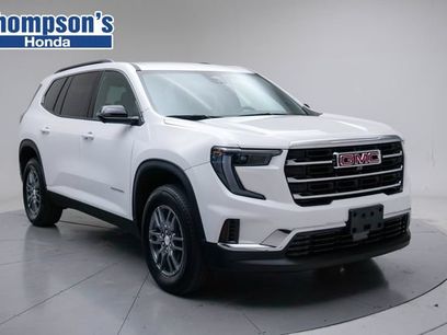 Used 2025 GMC Acadia Elevation
