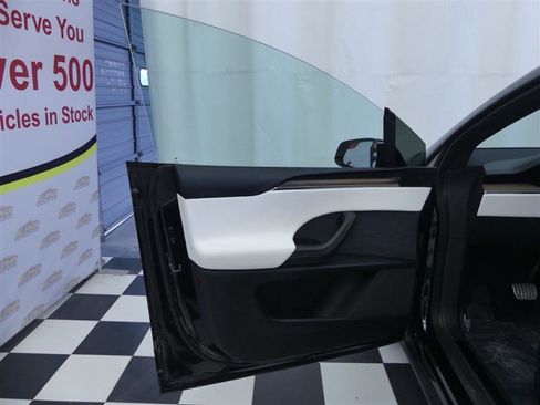 Used 2022 Tesla Model X AWD/4WD image 26
