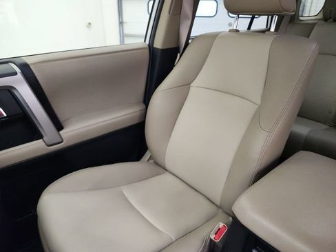 Used 2023 Toyota 4Runner SR5 Premium w/ Moonroof Package AWD/4WD image 16