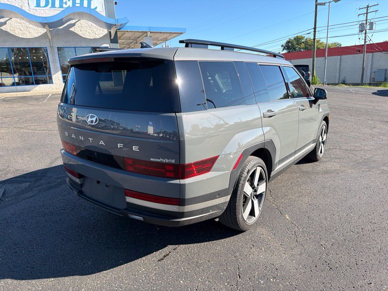 Used 2024 Hyundai Santa Fe Limited AWD/4WD image 7