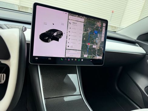 Used 2018 Tesla Model 3 AWD/4WD image 12