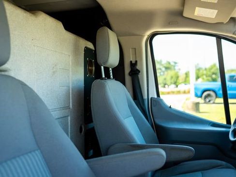 Used 2016 Ford Transit 150 130 Low Roof RWD image 7