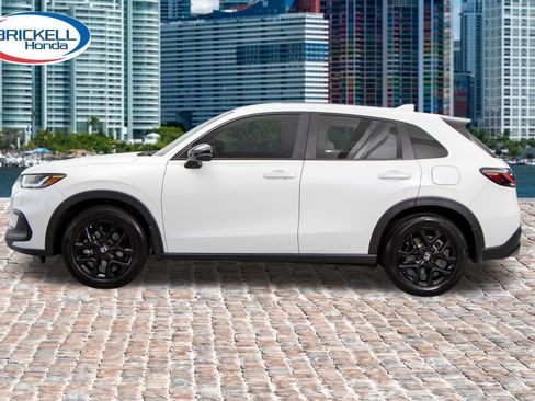 Used 2025 Honda HR-V Sport image 4