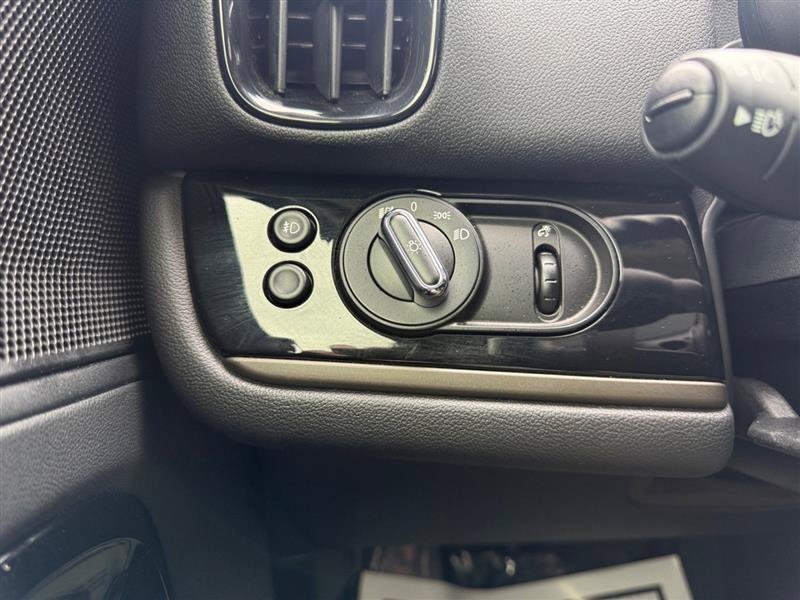 Used 2019 MINI Cooper Countryman S FWD image 32