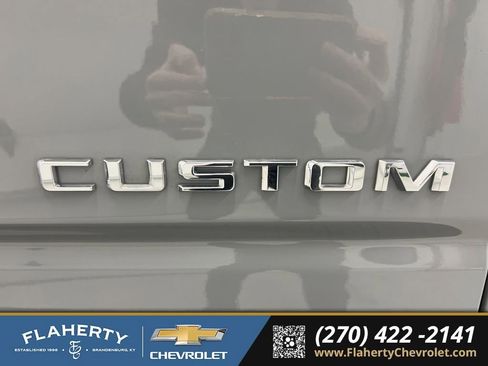 Used 2025 Chevrolet Silverado 2500 Custom w/ Custom Value Package image 20