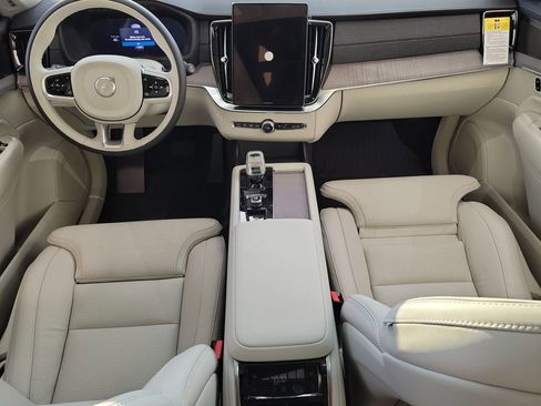 New 2026 Volvo XC90 T8 Ultra w/ Protection Package Premier AWD/4WD image 16