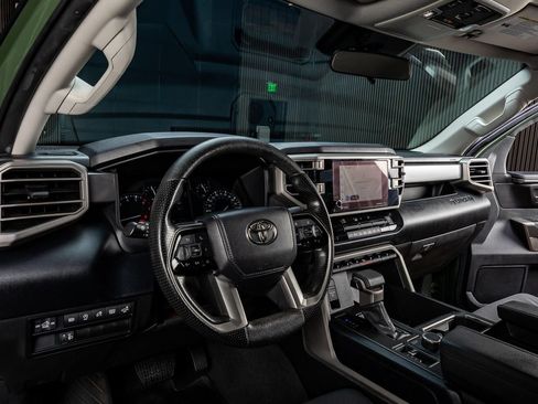 Used 2023 Toyota Tundra SR5 w/ SR5 Convenience Package AWD/4WD image 15
