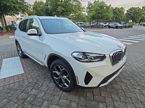 Used 2024 BMW X3 xDrive30i w/ Premium Package AWD/4WD image 2