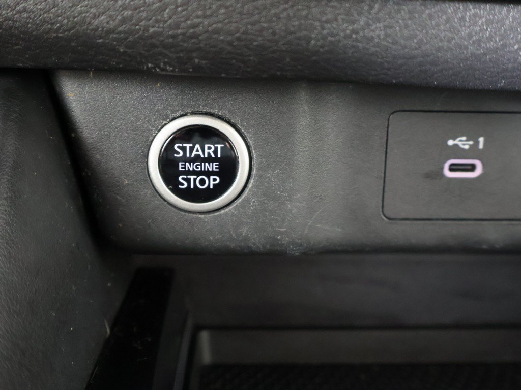 Used 2023 Nissan Rogue SL FWD image 36