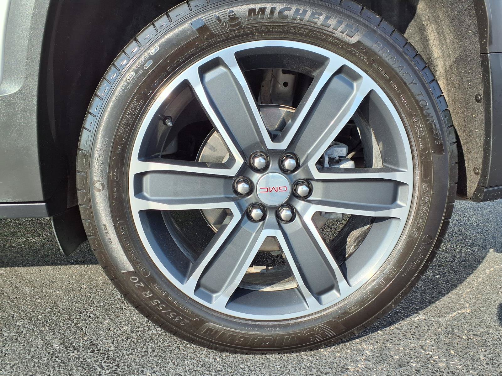 Used 2022 GMC Acadia SLT w/ Preferred Package FWD image 40