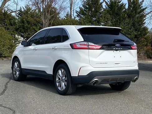 Certified 2022 Ford Edge Titanium image 6