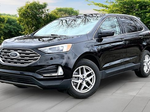Certified 2022 Ford Edge SEL w/ Convenience Package AWD/4WD image 11